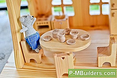 Puppenstuben-Möbel Aus Alltagsgegenständen Herstellen