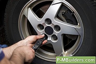 Fjernelse Af Stripped Lug Nuts