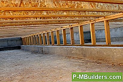 4 GrundlÀggande Crawlspace Reparation Tips