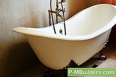 7 Clawfoot Tub Plumbing Tips