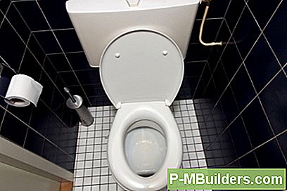 Hur Gravity Assisted Toalett Flush Systems Work