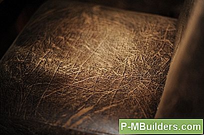 Hur Man Reparerar Cracked Leather