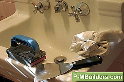 DIY Tips for å redusere bad remodeling kostnader