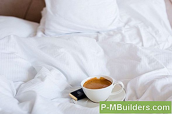 Goedkope Manier Om Een Oude Matras Te Revitaliseren? Top It With Een Matras Kussen