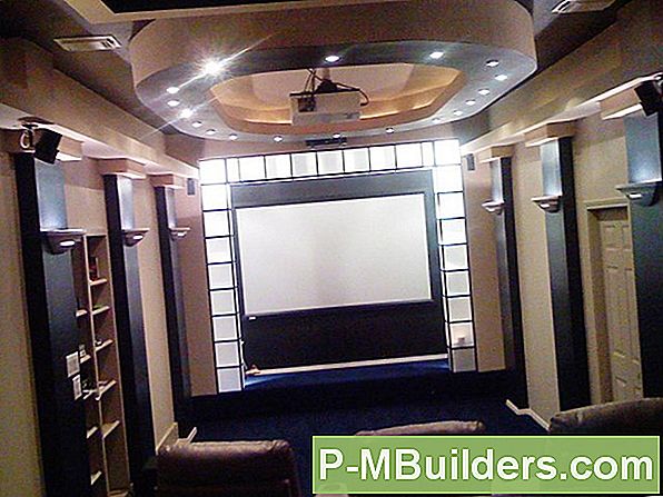 Man Cave: Sports Fanatic Theme Ideas