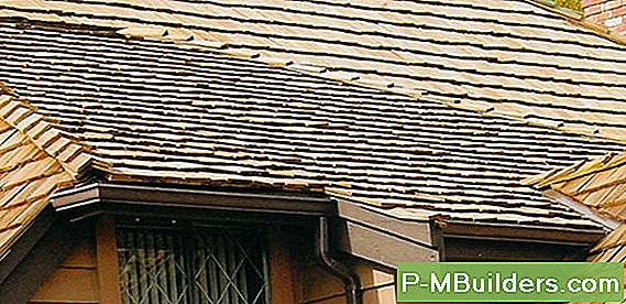 Cedertaktak Mot Asfaltskaltak
