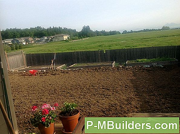 Build A Sloping Retaining Wall