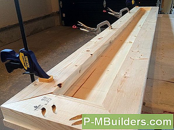 Kasutades Mitre Saw Teie Ehitusprojektide