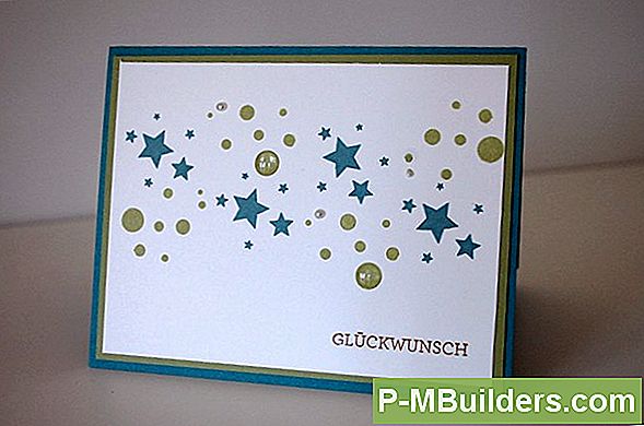 Wie Man Einen Jungen Entwurzelten Eichenbaum