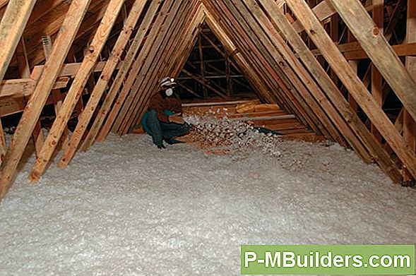 Fiberglas Vs Zellulose Attic Isolierung: Pro Und Kontra