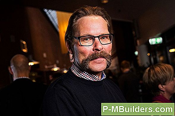 Hvordan Man Identificerer Muld Gennem Duft