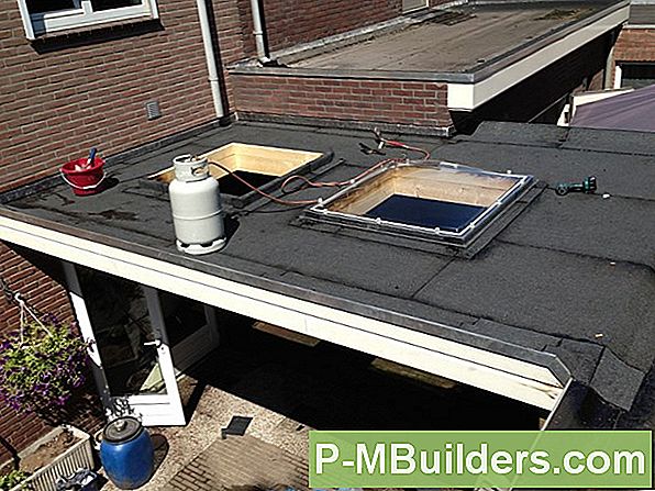 Reparatie Van Een Dakrand
