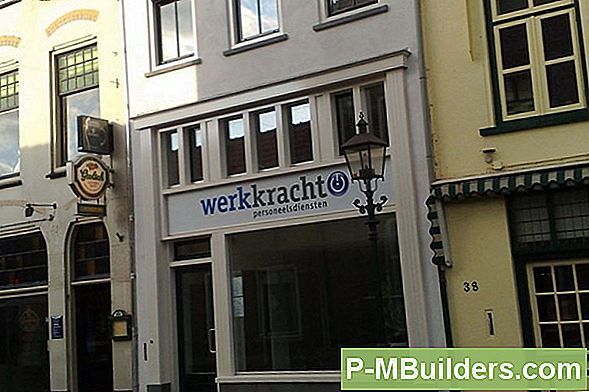 Stucwerk Application Over Wood