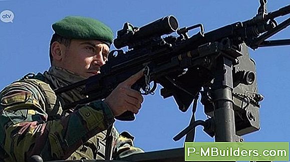 Hoe Bouw Je Een Militaire Vitrine Voor Je Medailles
