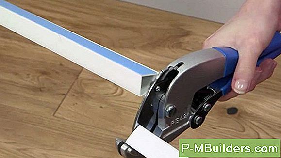 Quarter Round Moulding