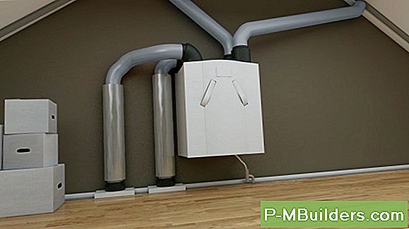 Zolder Ventilatie: Installatie Van Soffit Ventilatieopeningen