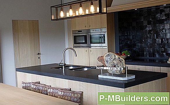 Kök Tile: Hur Man Seal Glass Tile Grout