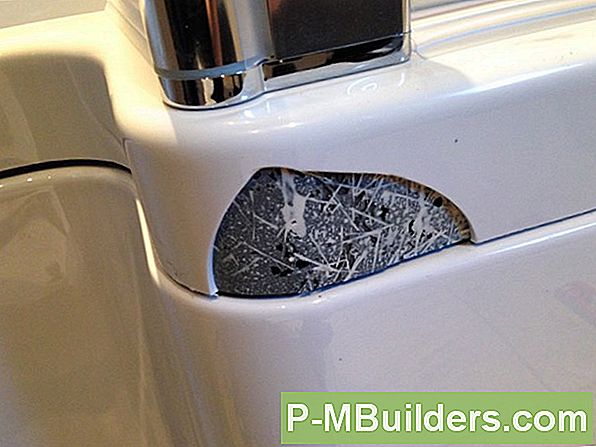 Porselein Sink Repair: Chipped Enamel
