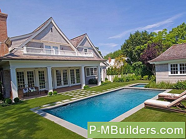 4 Bluestone Patio Maintenance Tips