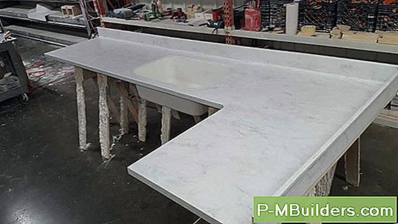 Kuidas Clean Onyx Countertops