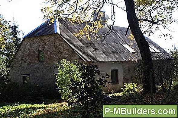Kuidas Eemaldada Vana Keraamiliste Plaatide Tihendaja