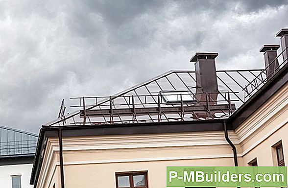 Kuidas Paigaldada Pööningul Trepid