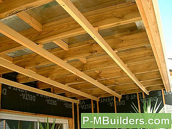 Composiet Of Wood Deck: Kostenvergelijking