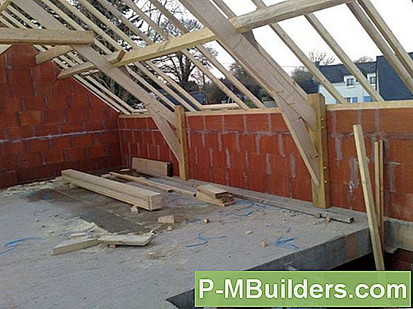 Construire un toit de garage