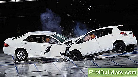 Autosicherheit - Entwicklung Von Frontairbags