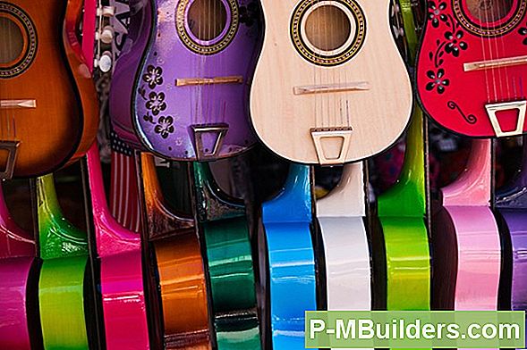 Wie Man Eine Gitarre Mit Nitrocelluloselack