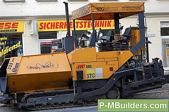 Straßenfertiger