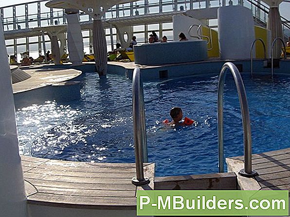 Salzwasser-Pool-Wartung: Wie Man Die Alkalinität Mit Dem Ph-Level