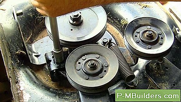 Weed Eater Parts: Wie Ersetzen Der Starterriemenscheibe