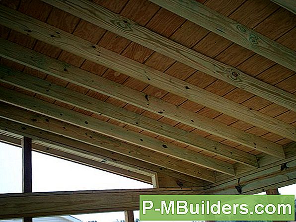 How To Protect Outdoor Holzstuhl Finish