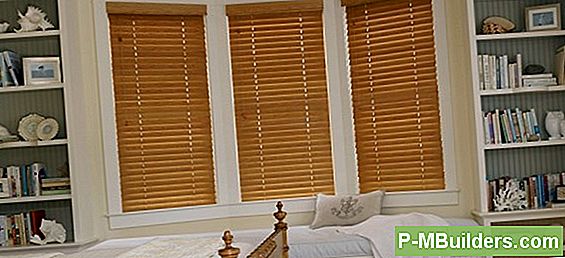 TrÀ Blinds Vs Faux Wood Blinds