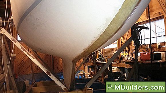 Reparera Ett GlasfiberbÄt Med Epoxi