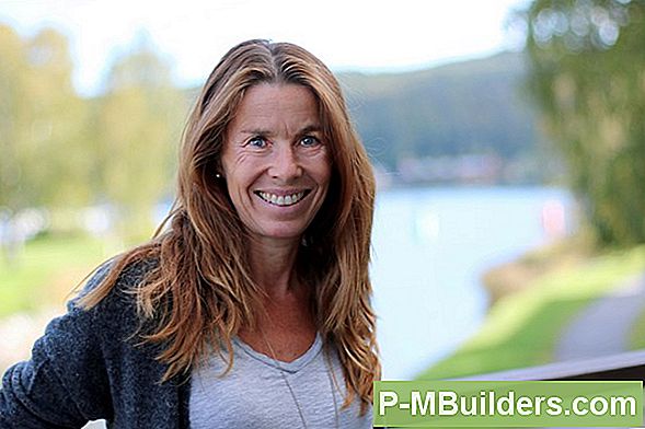 Hur Man Belyser Yttre Träfärg