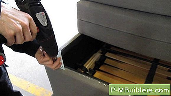 Hur Man Monterar Karmgjutning Av VĂ€lvt Tak