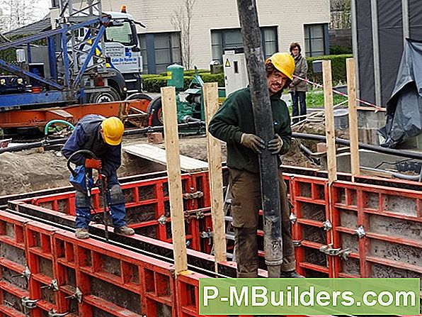 Hoe Een Betonnen Trottoir Lijn Met Baksteen Straatstenen