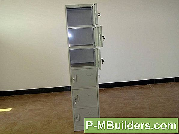 Installeren Van Een Metal Ridge Vent