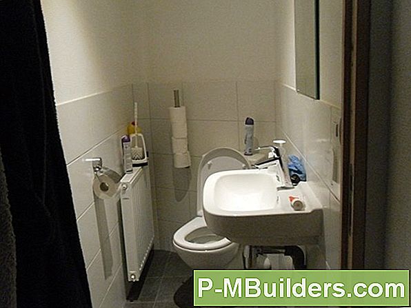 Hoe Een Lekkend Toilet Te Bevestigen