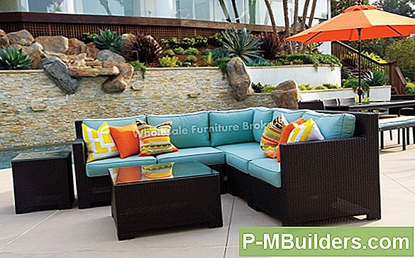 Deck Decorating 101
