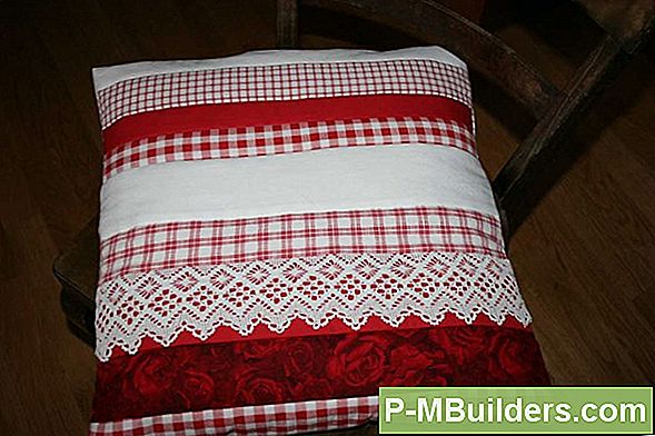 Ein Einfach Zu Lace Pillow Heirloom