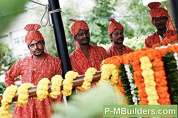 Hindu-Hochzeitszeremonien Und -Gelübde