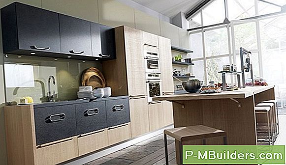 Comment faire face aux armoires de cuisine