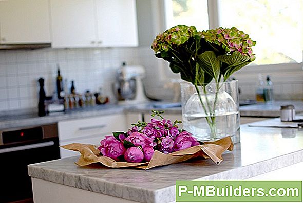 Förvandla Blanda, Gamla End Tabeller Till Fabulous, Shabby Chic Side Tables