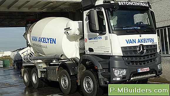 Met Behulp Van Een Cement Mixer