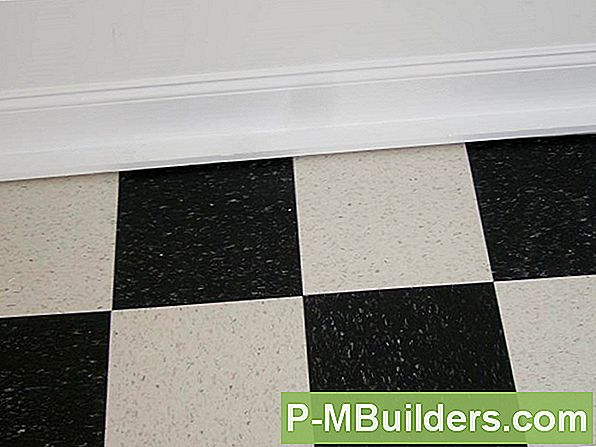 Garage Floor Blokeerseadised Tile: Plussid Ja Miinused