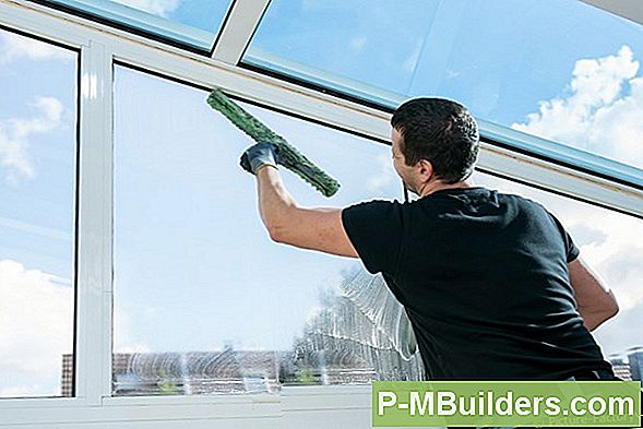 Reinigen Und Pflegen Für Fensterscheiben