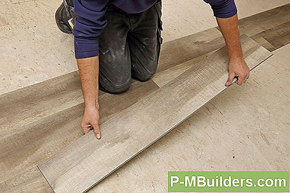 Hoe Installeer Ik Een Vinyl Baseboard